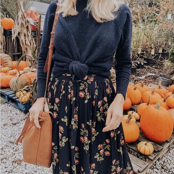 New Fall Faves & Arrivals 🍂🍁 - Picture 6 of 12